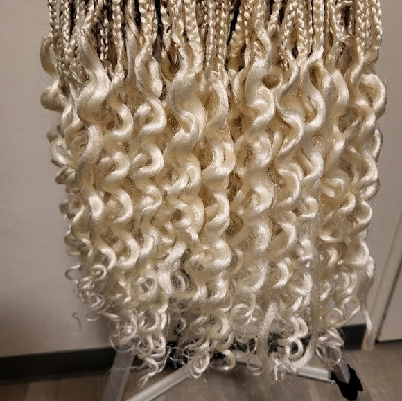 French Braid Fashion Lace Front Wig - Ombre - Picture 10 of 13